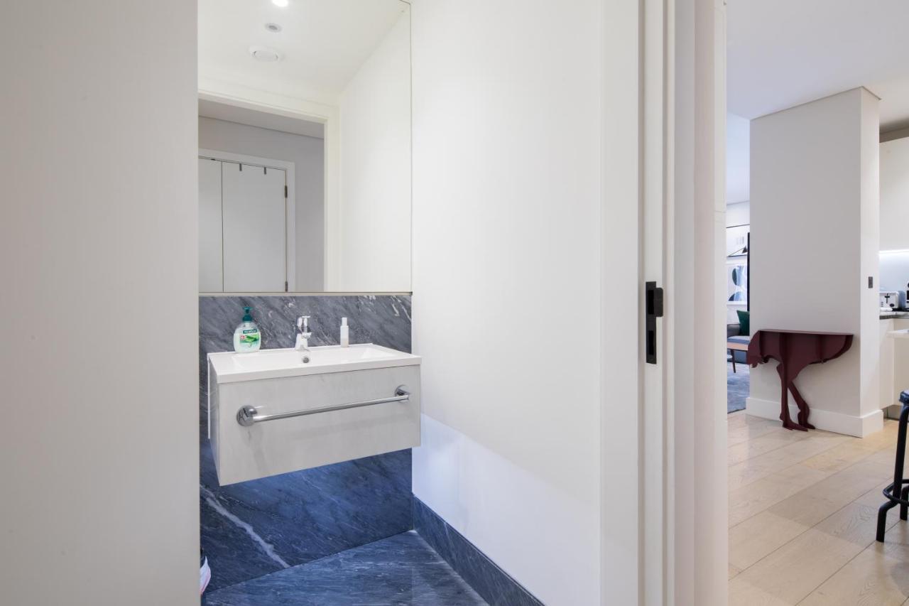 Vi Castle Lane Apartment London